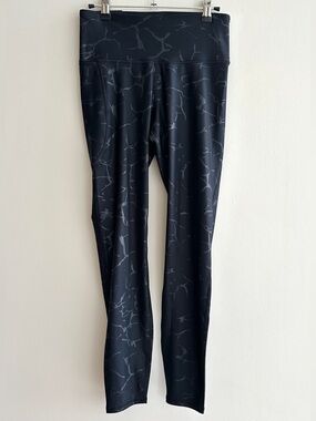 Under Armour Emboss Leggings, Women’s Compression High Rise Full Length, Medium
